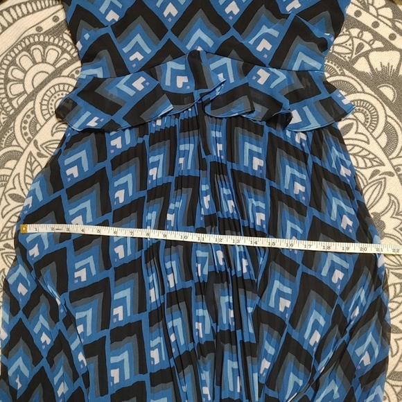 CLUB Monaco Gostanzah Maxi Dress Size 4 - Picture 10 of 15